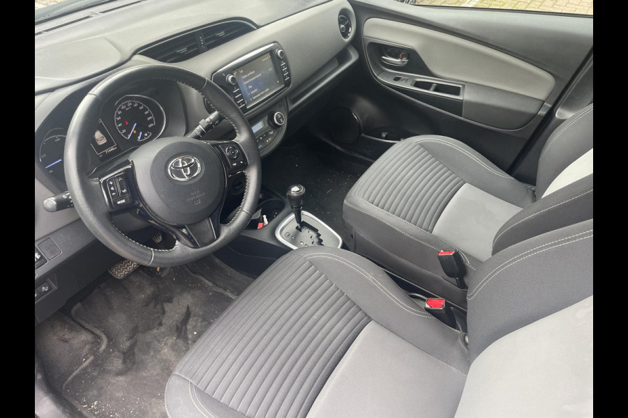 Toyota Yaris 1.5 Hybrid Dynamic | Garantie tot 05-2030 | Camera | Airco |Lichtmetalen velgen | Climate control