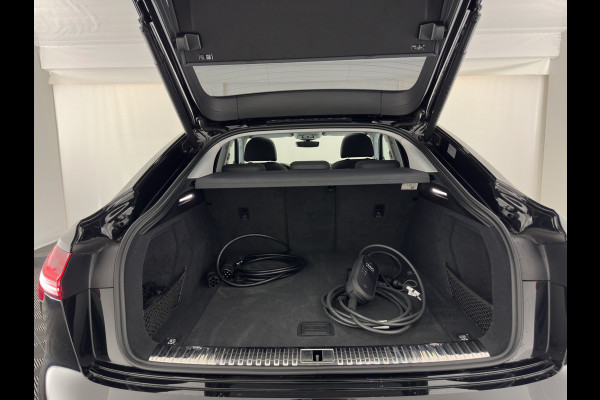 Audi e-tron Sportback 55 Quattro Business Edition Plus 95 kWh [3-Fase-11kW] {SoH-94%} Aut. *HEATPUMP | PANO | LEATHER | ADAPTIVE-CRUISE | MEMORY-PACK | FULL-LED | DIGI-COCKPIT | KEYLESS | CAMERA | PRIVACY-GLASS | HEATED-COMFORTSEATS | DAB+ | 21''ALU*