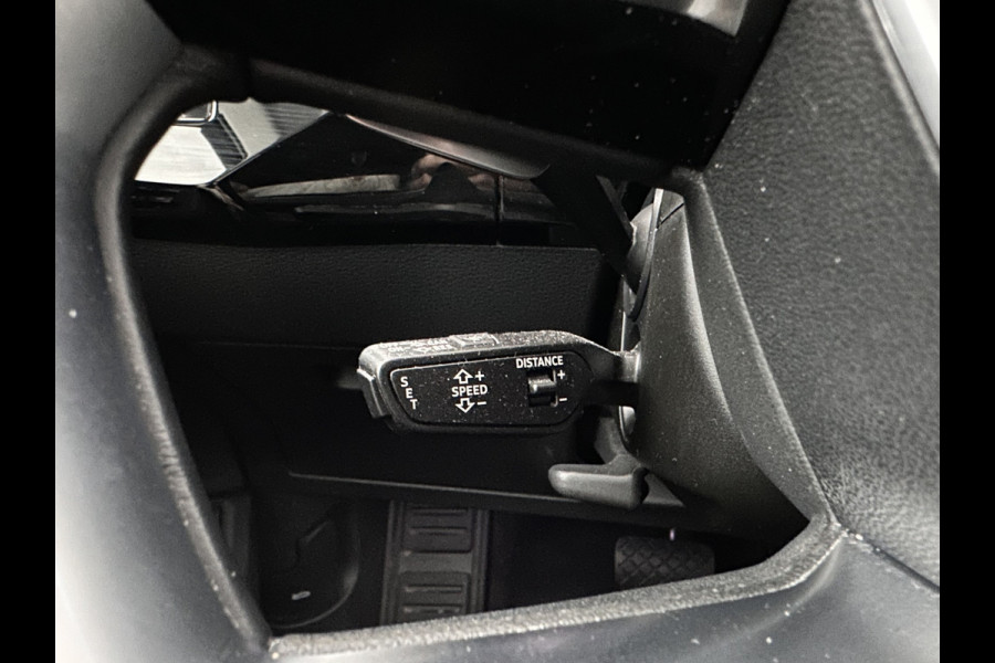 Audi e-tron Sportback 55 Quattro Business Edition Plus 95 kWh [3-Fase-11kW] {SoH-94%} Aut. *HEATPUMP | PANO | LEATHER | ADAPTIVE-CRUISE | MEMORY-PACK | FULL-LED | DIGI-COCKPIT | KEYLESS | CAMERA | PRIVACY-GLASS | HEATED-COMFORTSEATS | DAB+ | 21''ALU*
