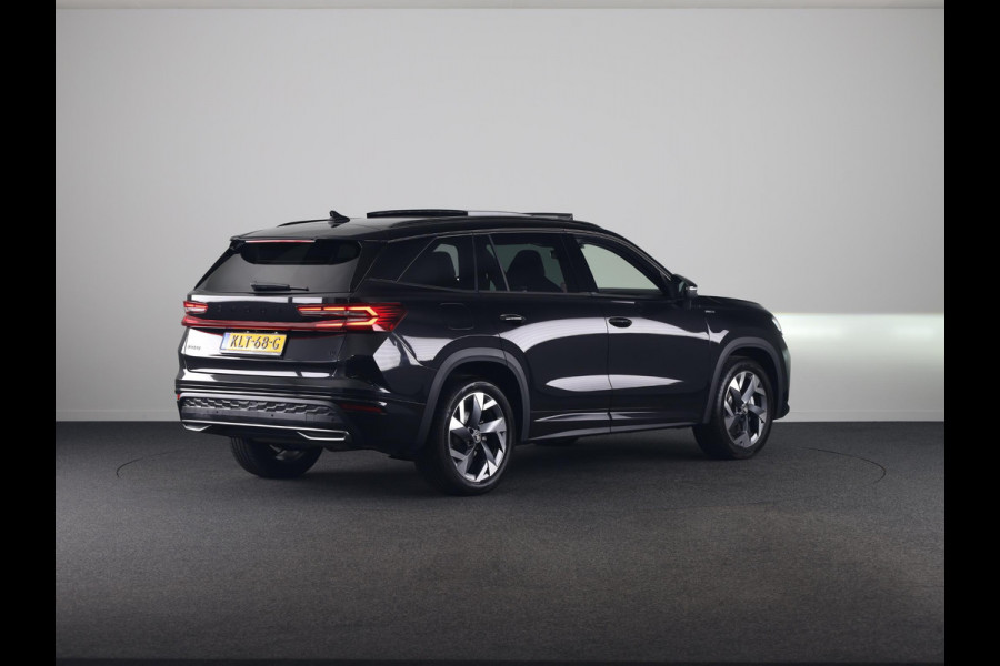 Škoda Kodiaq 1.5 TSI PHEV 204pk Sportline Business 204pk | Panoramadak | Trekhaak | Elektrisch verstelbare voorstoel met geheugen | Verwarmbare voorstoelen en achterbank |  Verlengde garantie |