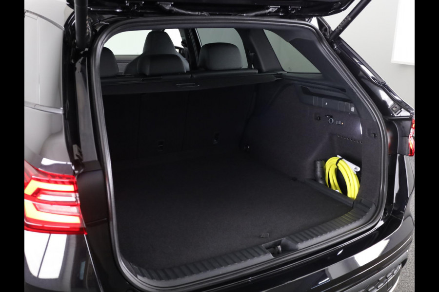 Škoda Kodiaq 1.5 TSI PHEV 204pk Sportline Business 204pk | Panoramadak | Trekhaak | Elektrisch verstelbare voorstoel met geheugen | Verwarmbare voorstoelen en achterbank |  Verlengde garantie |