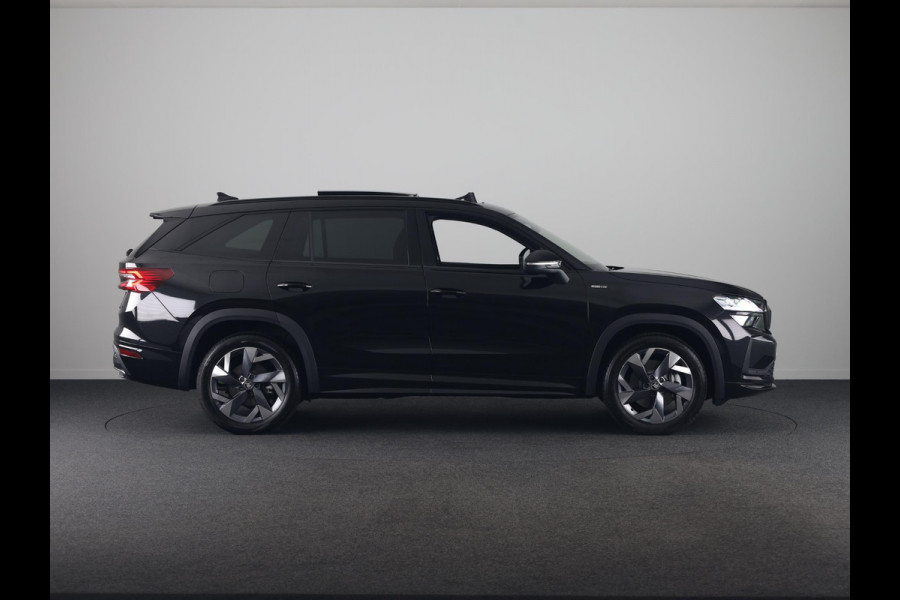Škoda Kodiaq 1.5 TSI PHEV 204pk Sportline Business 204pk | Panoramadak | Trekhaak | Elektrisch verstelbare voorstoel met geheugen | Verwarmbare voorstoelen en achterbank |  Verlengde garantie |