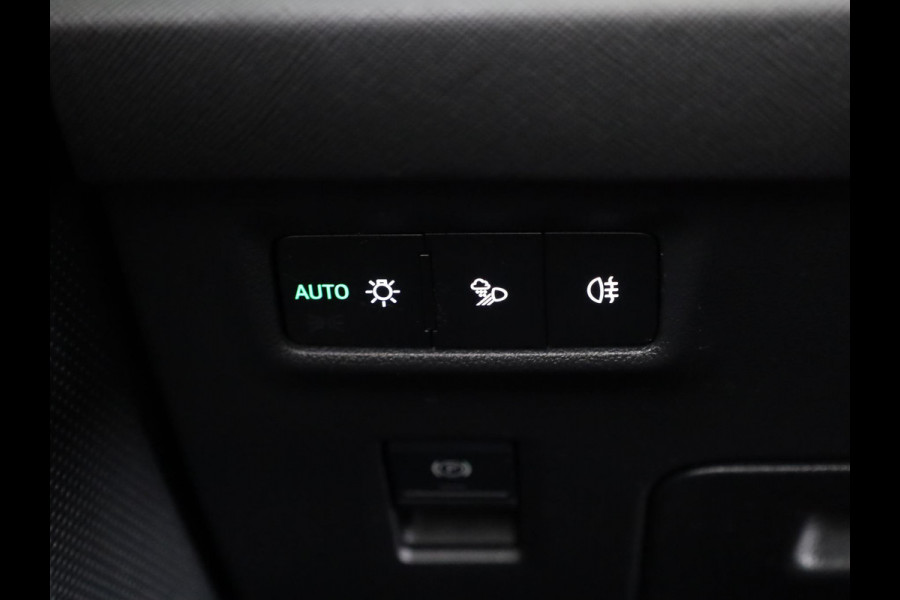 Škoda Kodiaq 1.5 TSI PHEV 204pk Sportline Business 204pk | Panoramadak | Trekhaak | Elektrisch verstelbare voorstoel met geheugen | Verwarmbare voorstoelen en achterbank |  Verlengde garantie |