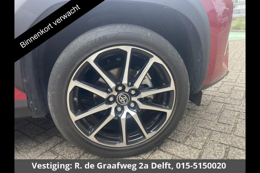 Toyota Yaris Cross 1.5 Hybrid GR Sport | Stoelverwarming | Navigatie | Parkeersensoren | Dealer onderhouden