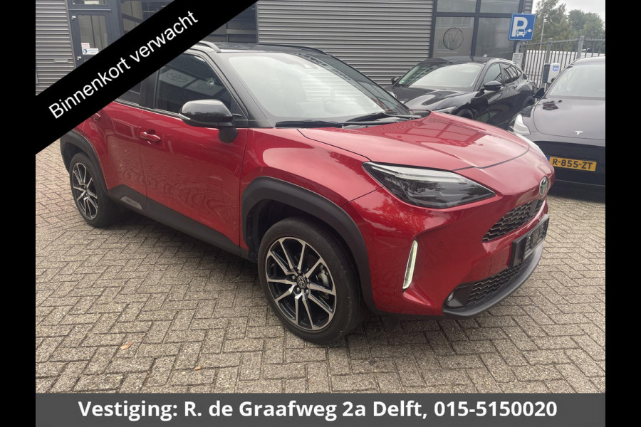 Toyota Yaris Cross 1.5 Hybrid GR Sport | Stoelverwarming | Navigatie | Parkeersensoren | Dealer onderhouden