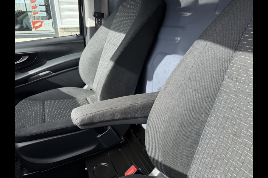 Mercedes-Benz Vito 110 CDI Lang L2H1 / euro 6 / bpm vrij / vaste prijs rijklaar € 16.950 ex btw / lease vanaf € 285 / airco / cruise control / navigatie / achterdeuren / comfort stoelen