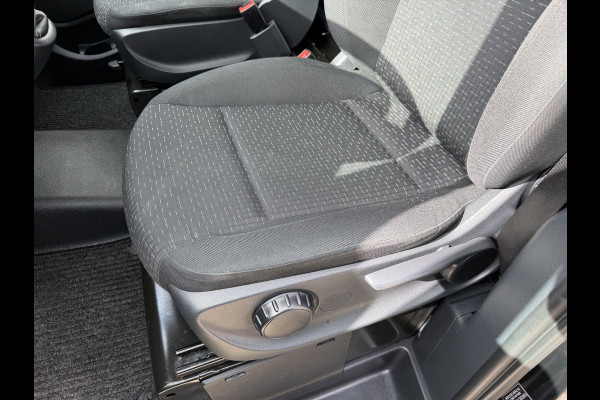 Mercedes-Benz Vito 110 CDI Lang L2H1 / euro 6 / bpm vrij / vaste prijs rijklaar € 16.950 ex btw / lease vanaf € 285 / airco / cruise control / navigatie / achterdeuren / comfort stoelen