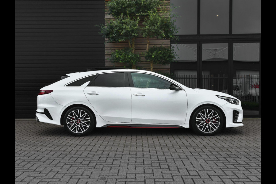 Kia ProCeed 1.6 T-GDI GT Line Panoramadak Alcantara Camera Navi