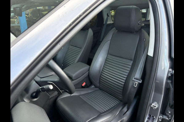 Land Rover Discovery Sport 1.5 P300e PHEV S | Panoramadak | Memoryseat | Stoelverwarming | Camera | Adaptive cruise control | Dodehoekdetectie