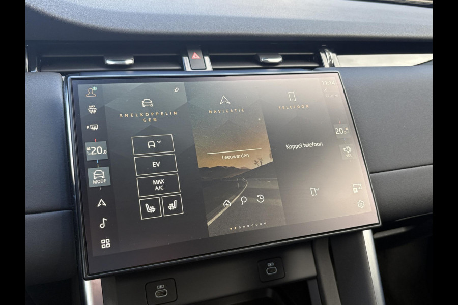 Land Rover Discovery Sport 1.5 P300e PHEV S | Panoramadak | Memoryseat | Stoelverwarming | Camera | Adaptive cruise control | Dodehoekdetectie