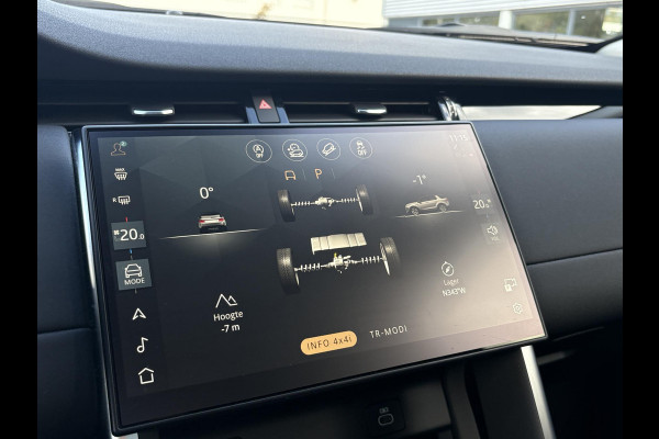 Land Rover Discovery Sport 1.5 P300e PHEV S | Panoramadak | Memoryseat | Stoelverwarming | Camera | Adaptive cruise control | Dodehoekdetectie