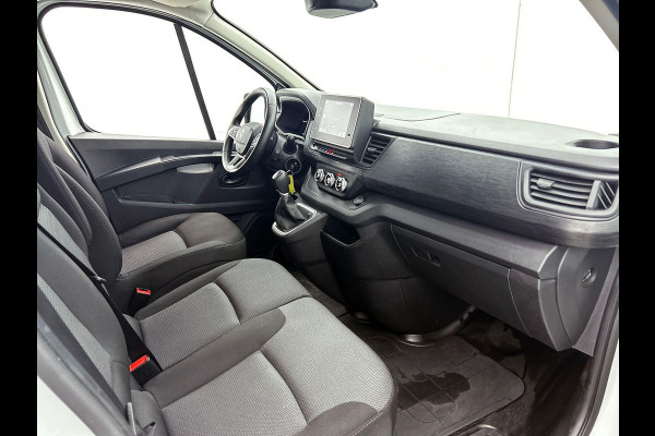 Renault Trafic 2.0 Blue dC1 150PK T30 L2H1 Advance Automaat Navigatie Airco Lichtmetalen velgen Betimmering Trekhaak Camera Parkeersensoren Dab