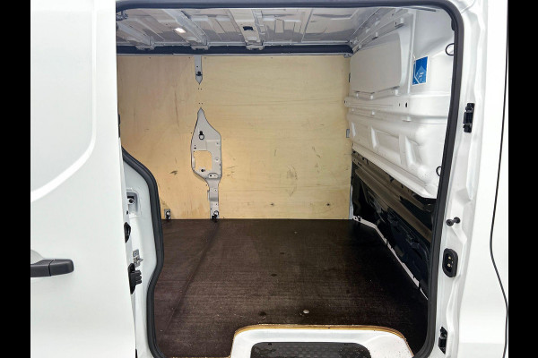 Renault Trafic 2.0 Blue dC1 150PK T30 L2H1 Advance Automaat Navigatie Airco Lichtmetalen velgen Betimmering Trekhaak Camera Parkeersensoren Dab