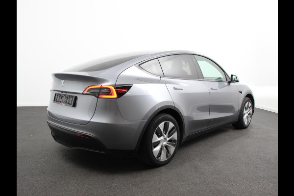 Tesla Model Y Long Range AWD 75 kWh Climate control Adaptieve cruise control Achteruitrijcamera Panoramadak Keyless Stuurverwarming Stoelverwarming LED Navigatie Parkeersensoren