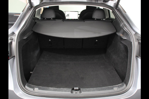 Tesla Model Y Long Range AWD 75 kWh Climate control Adaptieve cruise control Achteruitrijcamera Panoramadak Keyless Stuurverwarming Stoelverwarming LED Navigatie Parkeersensoren