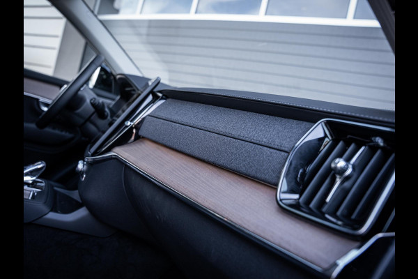 Volvo XC90 2.0 T8 Plug-in hybrid AWD Plus Dark - HUD l 360cam l ACC l H/Kardon l 21''