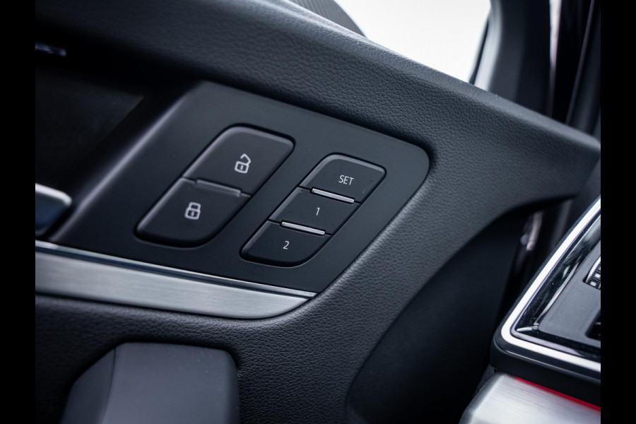 Audi Q5 Sportback 55 TFSI e S edition Competition - Luchtv. l Carbon pack l HUD l B&O
