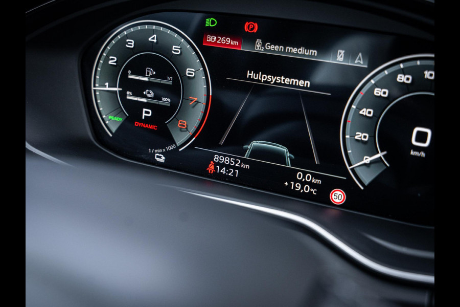 Audi Q5 Sportback 55 TFSI e S edition Competition - Luchtv. l Carbon pack l HUD l B&O