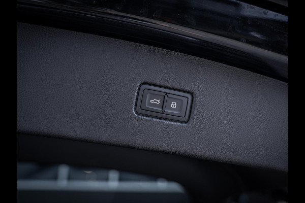Audi Q5 Sportback 55 TFSI e S edition Competition - Luchtv. l Carbon pack l HUD l B&O