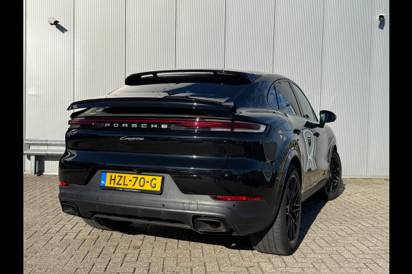 Porsche Cayenne Coupé 3.0 E-Hybrid | Sport Chrono | Panodak | Passagiersdisplay | Bose Audio | Luchtvering | Facelift | BOMVOL