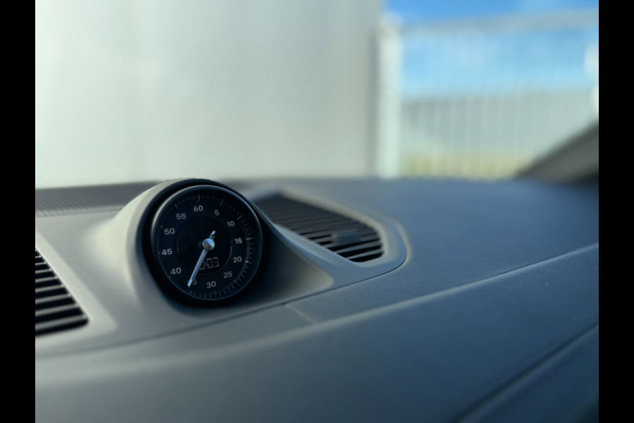 Porsche Cayenne Coupé 3.0 E-Hybrid | Sport Chrono | Panodak | Passagiersdisplay | Bose Audio | Luchtvering | Facelift | BOMVOL