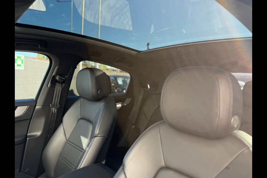 Porsche Cayenne Coupé 3.0 E-Hybrid | Sport Chrono | Panodak | Passagiersdisplay | Bose Audio | Luchtvering | Facelift | BOMVOL