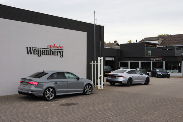 Audi RS3 Limousine 2.5 TFSI Quattro B&O Virtual RS Sportstoelen