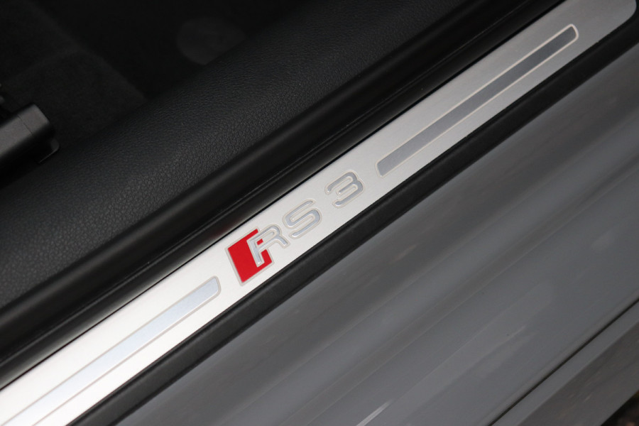 Audi RS3 Limousine 2.5 TFSI Quattro B&O Virtual RS Sportstoelen