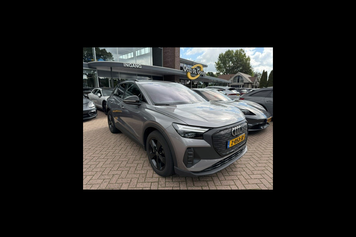 Audi Q4 e-tron 40 Advanced edition 77 kWh / SOH 94,5% / Camera / CarPlay / RS Seats / Warmtepomp / 19'' / Matrix LED / Stoelverwarming / Dodehoek / DAB / ACC