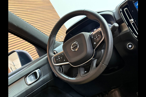 Volvo XC40 2.0 T4 Inscription | Parkeer assist Pro | CarPlay | Winter Pakket | LED | Ambient | Rij Assist Pro | Keyless | NAP