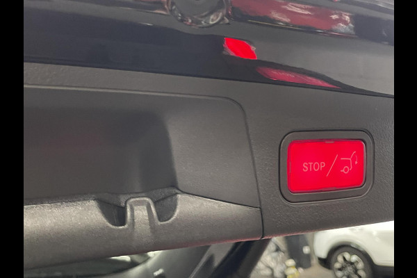 Mercedes-Benz GLA 250 e AMG Line PHEV Automaat Panorama dak 360 Camera Adaptieve Led Leder Interieur elektrische Achterklep Carplay/Android Auto Navigatie