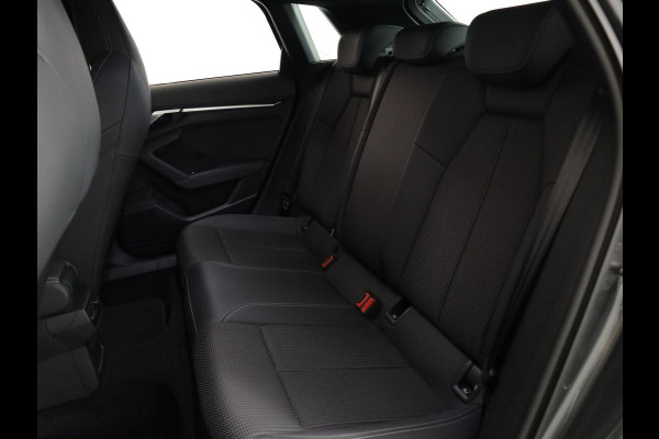 Audi A3 Sportback 30 TFSI S edition 110 pk S-tronic | Navigatie | Parkeersensoren achter | LED koplampen | Apple Carplay/Android Auto | S-Line |