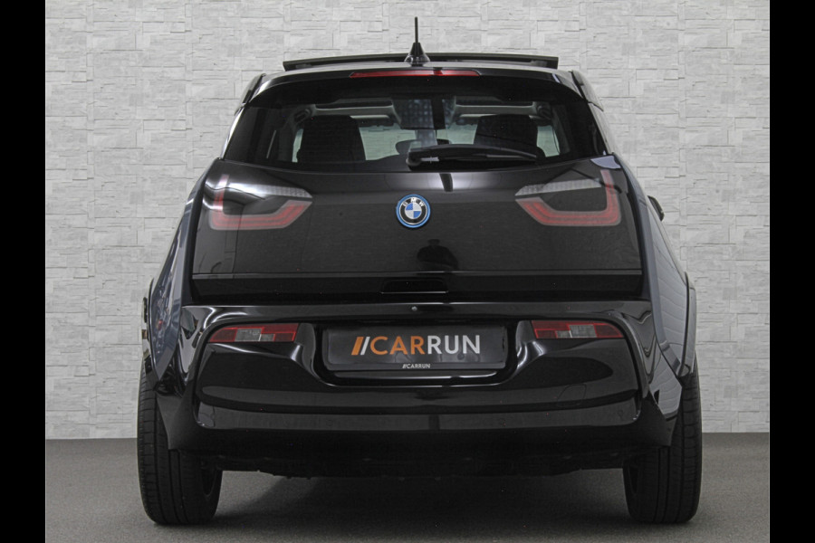 BMW i3 Unique Forever Edition 120Ah Sport-Pakket | Navi-Prof | Warmtepomp | 94% SOH | Snel Laden | Panorama | Camera | LED | Leder | 20'' | Stoelverwarming |