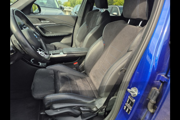 BMW X1 sDrive20i M-Sport Carplay Sportzetels Zwarte hemel PORTIMAO BLAU METALLIC