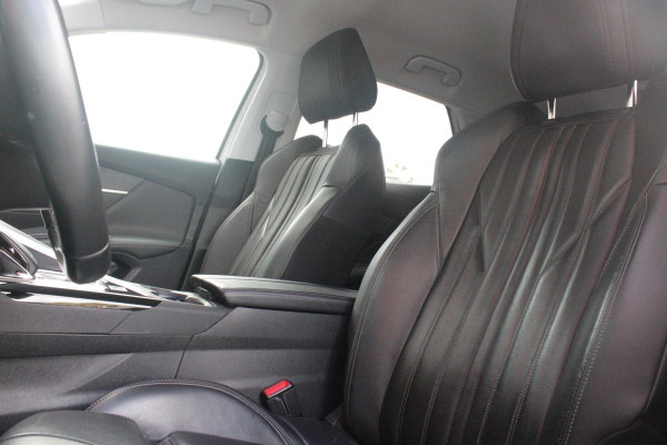 Peugeot 3008 1.2 130PK AUTOMAAT ALLURE | LEDEREN BEKLEDING | TREKHAAK | ELEKTRISCH BEDIENBARE BESTUUDERSSTOEL MET GEHEUGENFUNCTIE | ADAPTIVE CRUISE CONTROL | ELEKTRISCH BEDIENBARE ACHTERKLEP | APPLE CARPLAY/ANDROID AUTO | NAVIGATIE | STOELVERWARMING | ALL SEASON BANDEN | 19" LICHTMETALEN VELGEN | KEYLESS ENTRY/START | DODEHOEK DETECTIE | DRAADLOZE TELEFOONLADER |