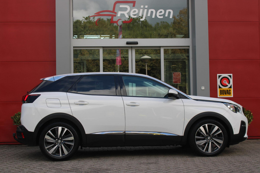 Peugeot 3008 1.2 130PK AUTOMAAT ALLURE | LEDEREN BEKLEDING | TREKHAAK | ELEKTRISCH BEDIENBARE BESTUUDERSSTOEL MET GEHEUGENFUNCTIE | ADAPTIVE CRUISE CONTROL | ELEKTRISCH BEDIENBARE ACHTERKLEP | APPLE CARPLAY/ANDROID AUTO | NAVIGATIE | STOELVERWARMING | ALL SEASON BANDEN | 19" LICHTMETALEN VELGEN | KEYLESS ENTRY/START | DODEHOEK DETECTIE | DRAADLOZE TELEFOONLADER |
