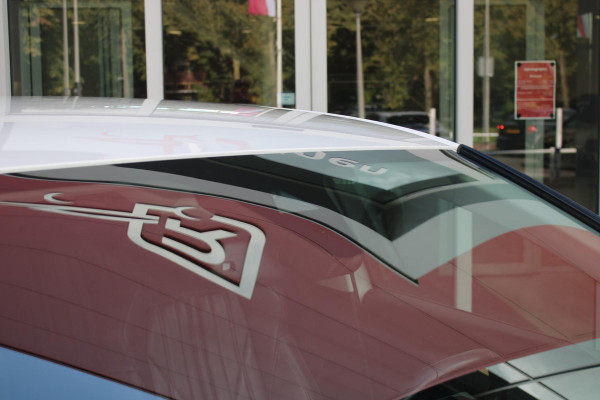 Peugeot 3008 1.2 130PK AUTOMAAT ALLURE | LEDEREN BEKLEDING | TREKHAAK | ELEKTRISCH BEDIENBARE BESTUUDERSSTOEL MET GEHEUGENFUNCTIE | ADAPTIVE CRUISE CONTROL | ELEKTRISCH BEDIENBARE ACHTERKLEP | APPLE CARPLAY/ANDROID AUTO | NAVIGATIE | STOELVERWARMING | ALL SEASON BANDEN | 19" LICHTMETALEN VELGEN | KEYLESS ENTRY/START | DODEHOEK DETECTIE | DRAADLOZE TELEFOONLADER |