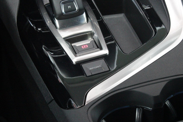 Peugeot 3008 1.2 130PK AUTOMAAT ALLURE | LEDEREN BEKLEDING | TREKHAAK | ELEKTRISCH BEDIENBARE BESTUUDERSSTOEL MET GEHEUGENFUNCTIE | ADAPTIVE CRUISE CONTROL | ELEKTRISCH BEDIENBARE ACHTERKLEP | APPLE CARPLAY/ANDROID AUTO | NAVIGATIE | STOELVERWARMING | ALL SEASON BANDEN | 19" LICHTMETALEN VELGEN | KEYLESS ENTRY/START | DODEHOEK DETECTIE | DRAADLOZE TELEFOONLADER |