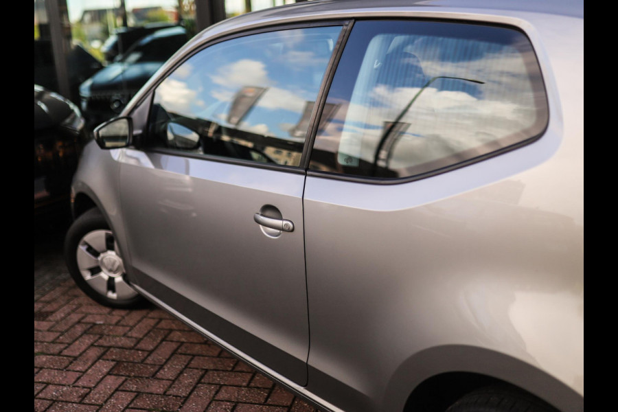 Volkswagen up! 1.0 | Stoelverw. | Bluetooth | Winter-Pakket