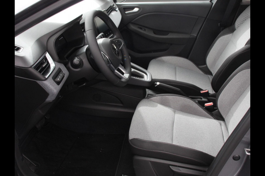 Mitsubishi Colt 1.6 HEV Automaat Intense DEMO ! Apple Carplay/Android Auto Camera Climate Control Cruise Control Lichtmetalen velgen Digitale Cockpit