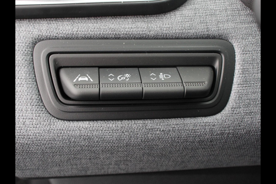 Mitsubishi Colt 1.6 HEV Automaat Intense DEMO ! Apple Carplay/Android Auto Camera Climate Control Cruise Control Lichtmetalen velgen Digitale Cockpit