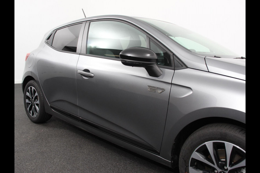 Mitsubishi Colt 1.6 HEV Automaat Intense DEMO ! Apple Carplay/Android Auto Camera Climate Control Cruise Control Lichtmetalen velgen Digitale Cockpit