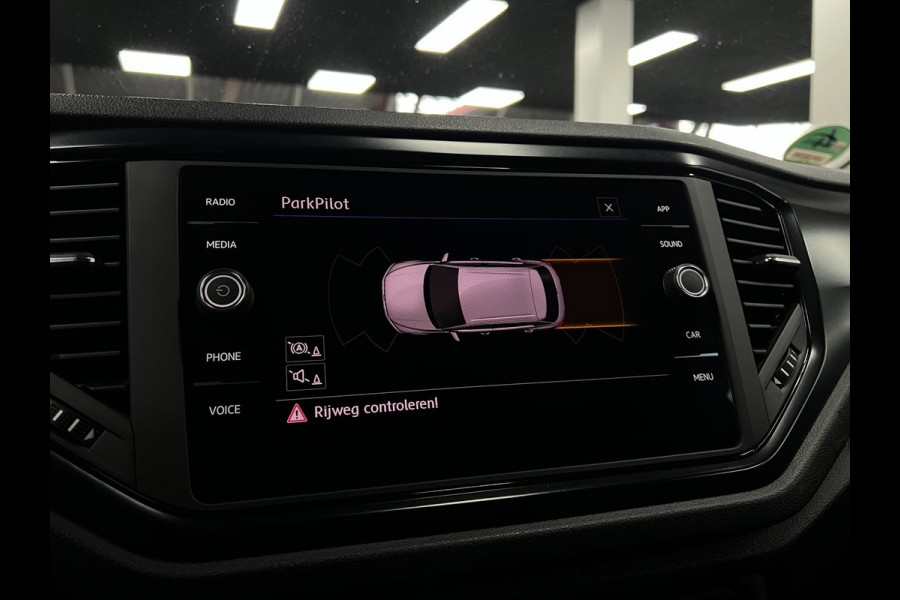Volkswagen T-Roc 1.0 TSI | Stoelverw. | Clima | Carplay |