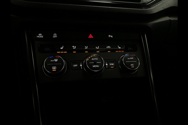 Volkswagen T-Roc 1.0 TSI | Stoelverw. | Clima | Carplay |