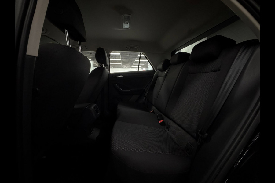 Volkswagen T-Roc 1.0 TSI | Stoelverw. | Clima | Carplay |