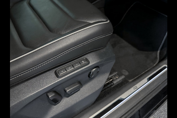 Volkswagen Tiguan 2.0 TSI 4Motion 245PK |Leder|HUD|IQ-Light|Panorama|Trekhaak|Full Option