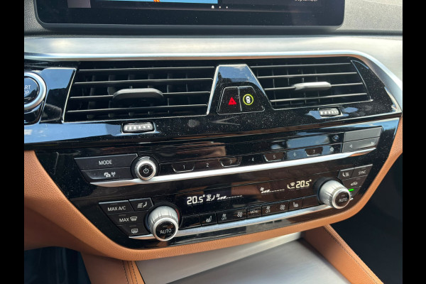 BMW 5 Serie Touring 530e xDrive Business Edition Plus M Sport | Panoramadak | Stoelverwarming | Stuurverwarming | M Sport Remmen | Keyless | Elektrische Stoelen | Ambiance Verlichting | Laser LED | Adaptive Cruise Control | Driving Assistant Professiona