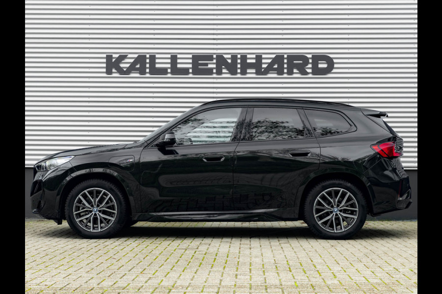 BMW X1 xDrive25e M-Sport - Pano - Trekhaak - Memoryzetel - Harman Kardon