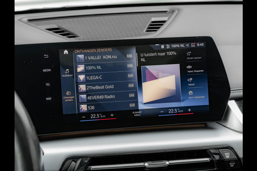 BMW X1 xDrive25e M-Sport - Pano - Trekhaak - Memoryzetel - Harman Kardon