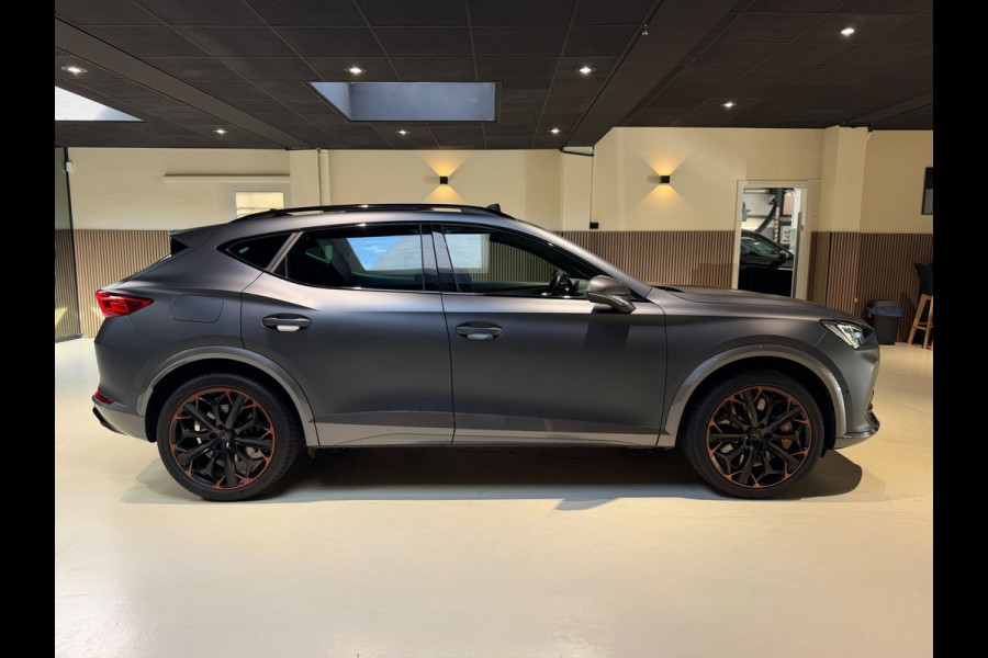 CUPRA Formentor 2.0 TSI 4DRIVE|Kuipstoelen|Pano|Beats|Copper|Keyless|